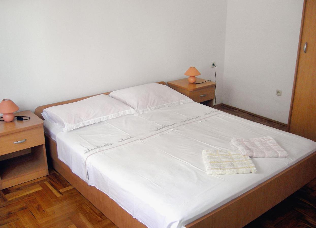 Apartments By The Sea Klenovica, Novi Vinodolski - 5581 Esterno foto
