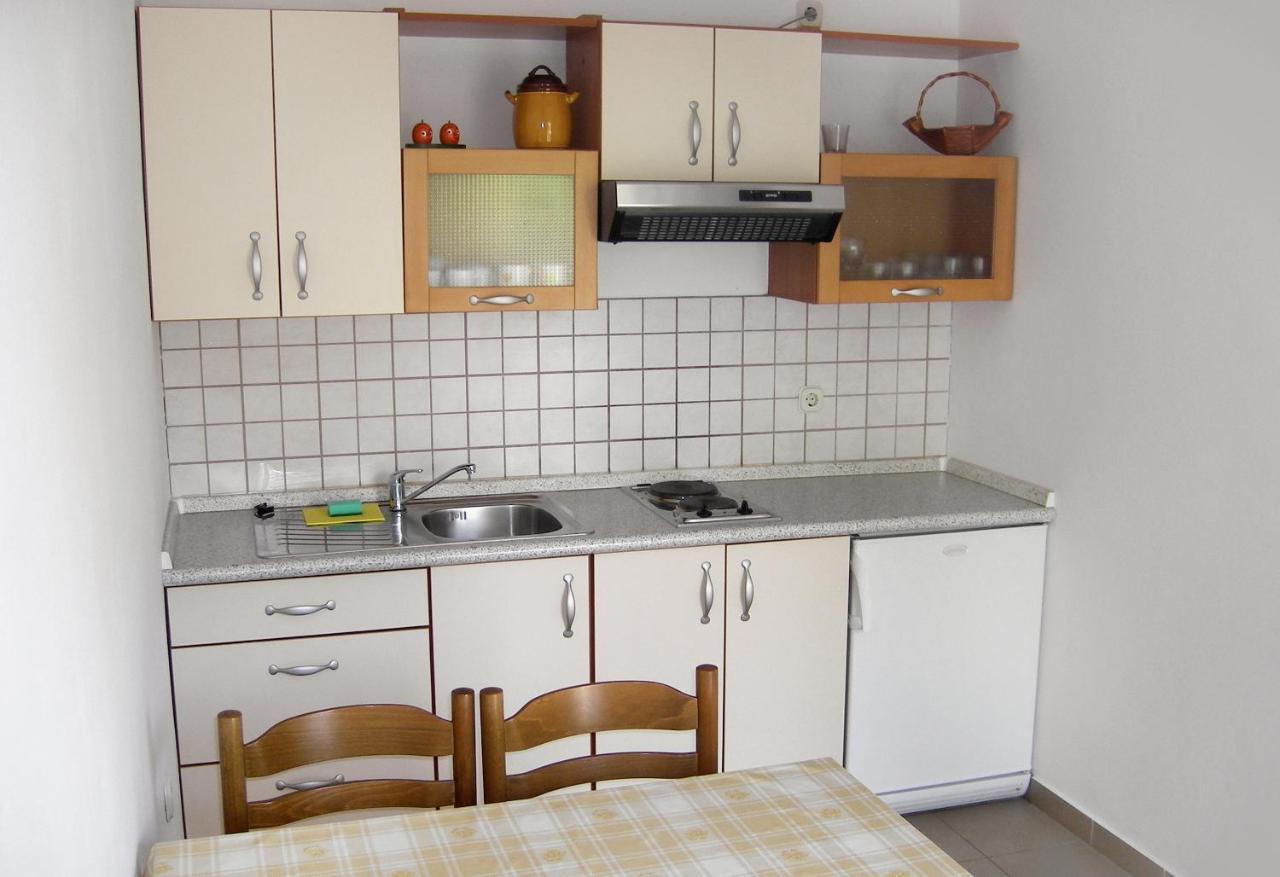 Apartments By The Sea Klenovica, Novi Vinodolski - 5581 Esterno foto